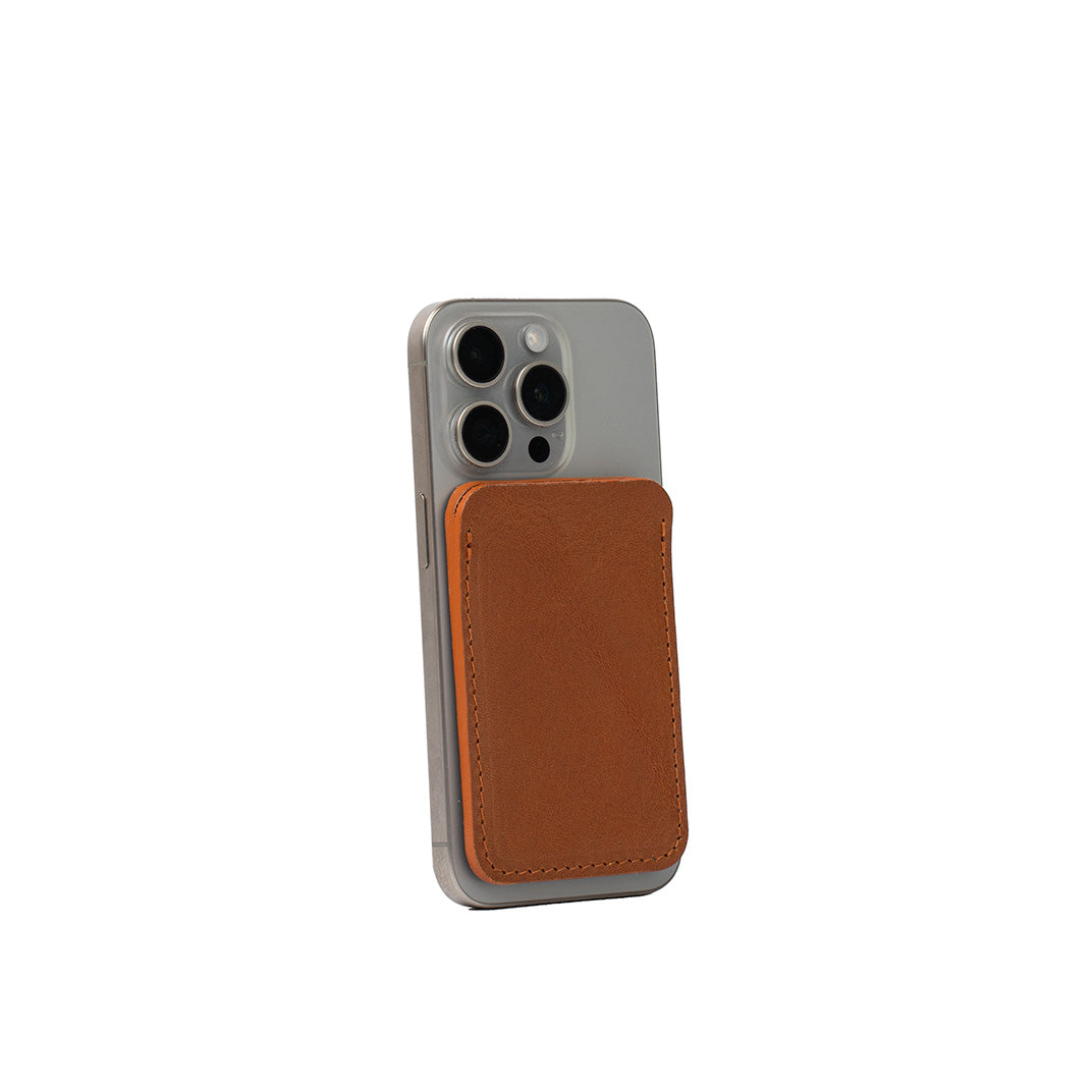 Leather MagSafe wallet - The Minimalist