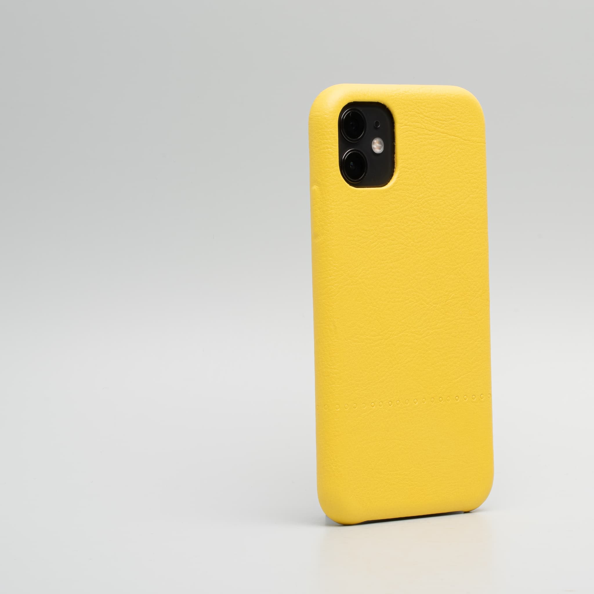 iPhone 11 Yellow leather case - Drops